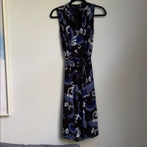 Ann Taylor NWOT blue patterned dress